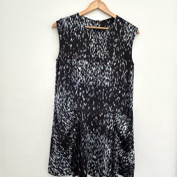 theory silk go go mini shift cocktail dress black abstract print size 2 XS - Picture 5 of 6